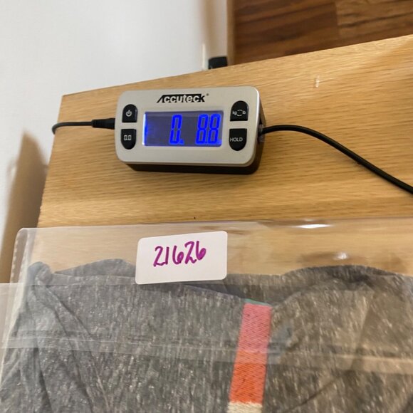 Savanna Jane Top Womens Medium Sweet Aspirations Gray Long Sleeve Embroidery NWT - Picture 9 of 9